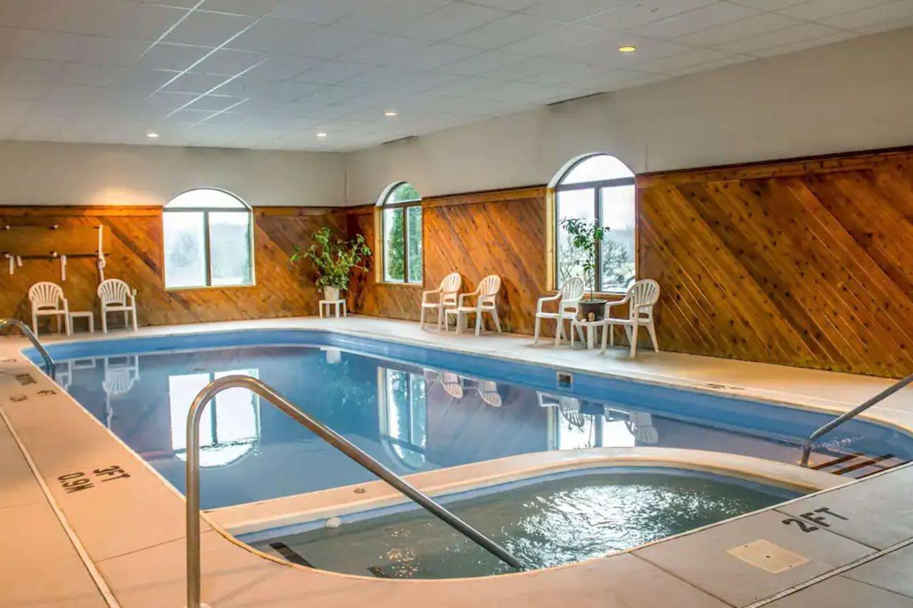 Sleep Inn Bolivar Екстериор снимка