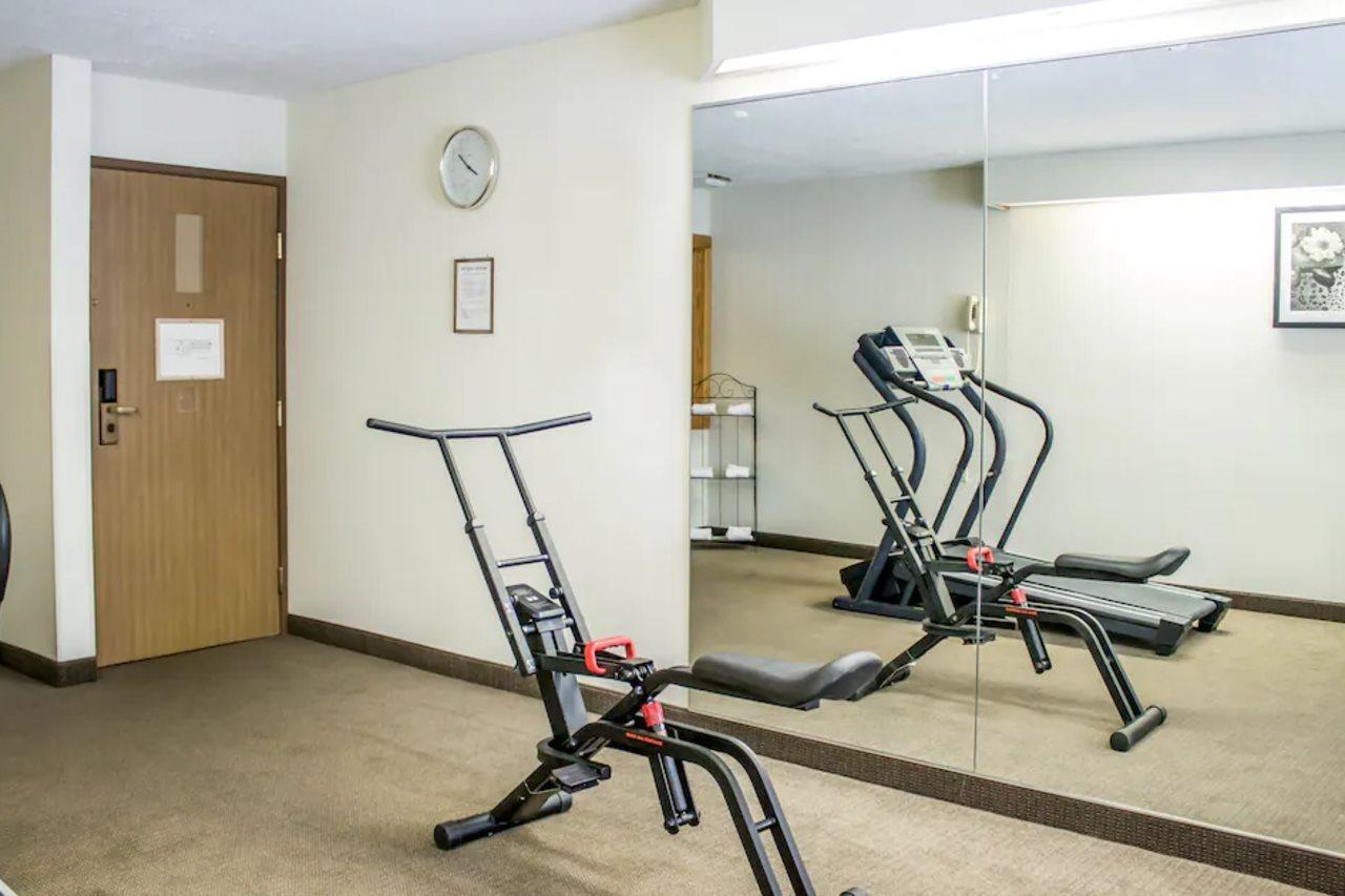 Sleep Inn Bolivar Екстериор снимка